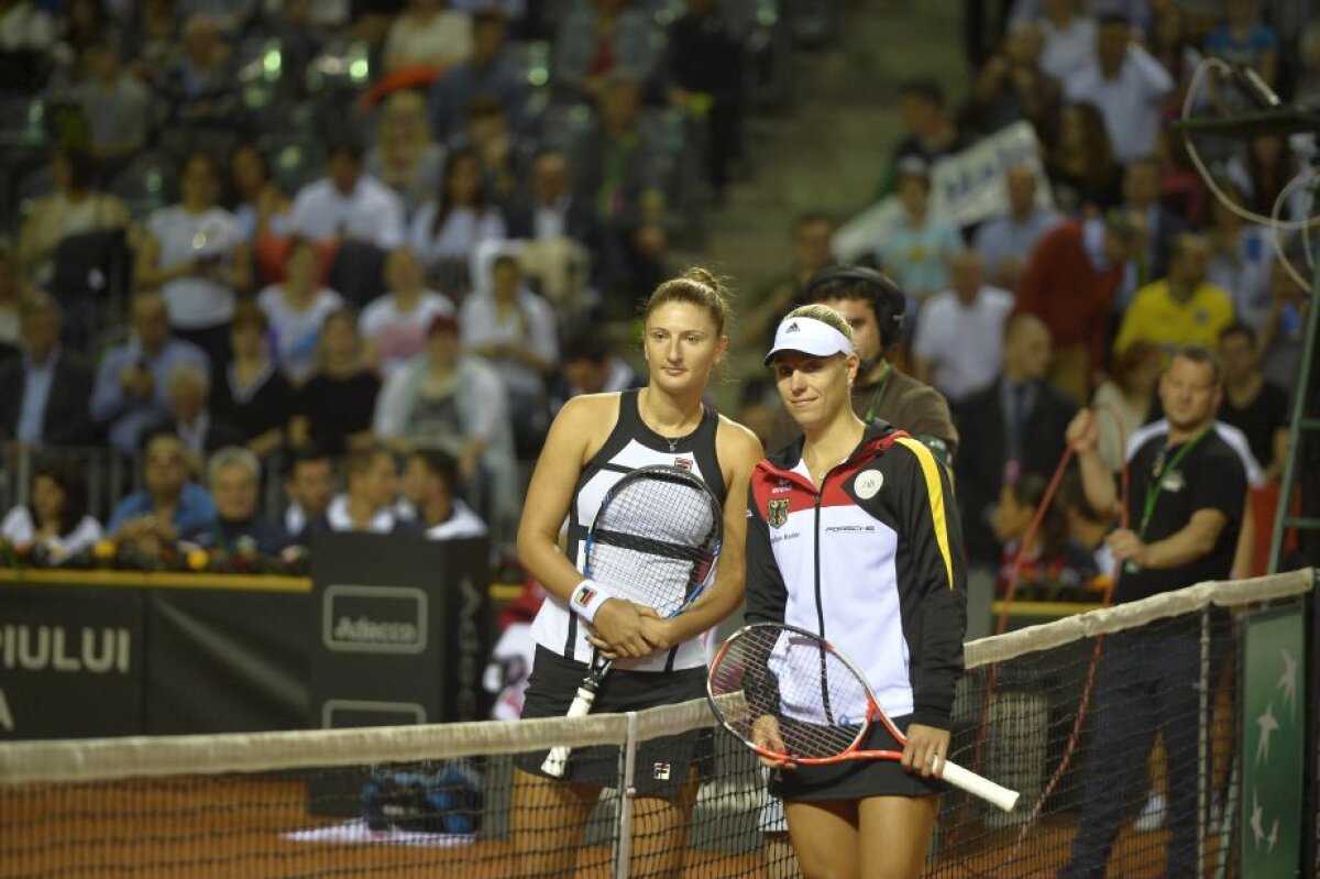 GALERIE FOTO Imagini de excepție de la prezentarea echipelor de Fed Cup! Atmosferă fantastică la Cluj