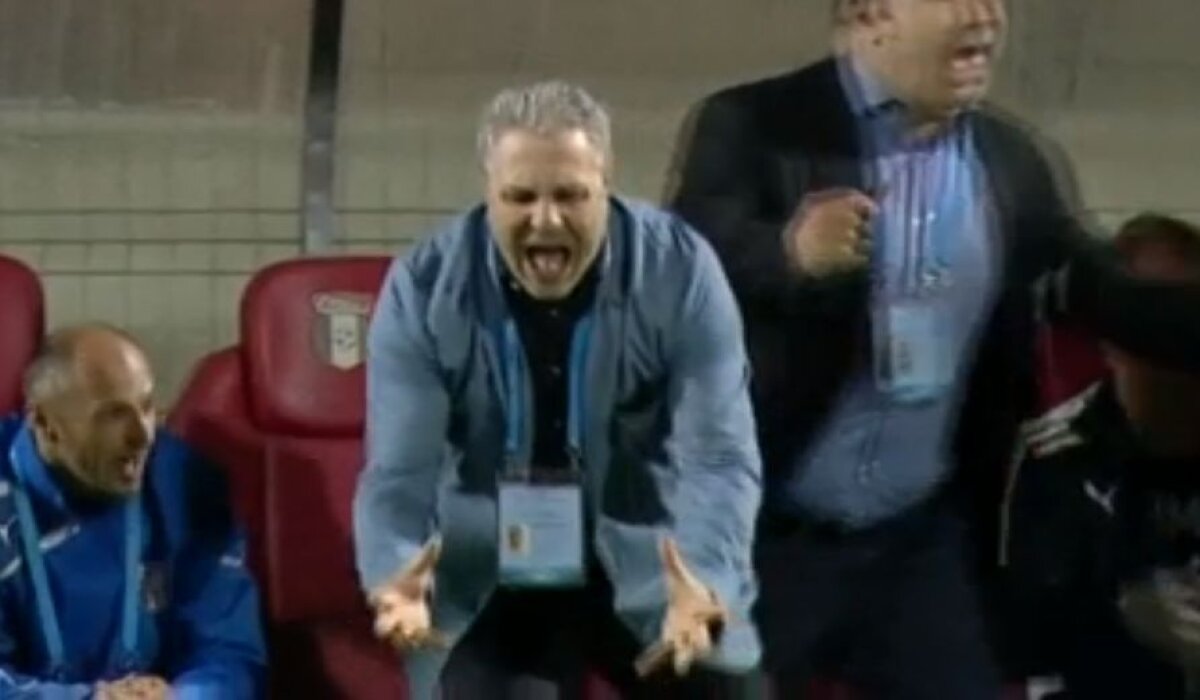 FOTO Ce a făcut Șumudică după golul de 2-0 al lui Alibec cu Steaua