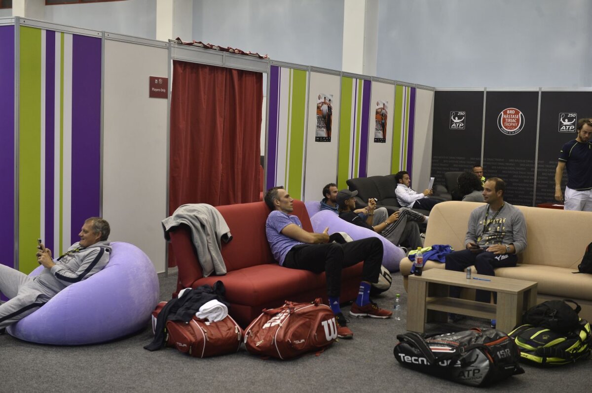 Ploaia a anulat tenisul » Fără meciuri! Ziua de ieri a fost complet acoperită de apă la Arenele BNR