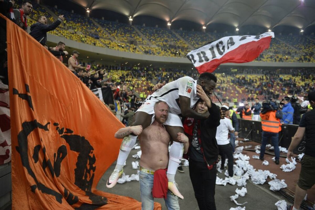 GALERIE FOTO Peste 20 de imagini pe care nu aveai cum să le vezi la TV! Fotoreporterii GSP îți arată tot ce s-a întâmplat pe stadion