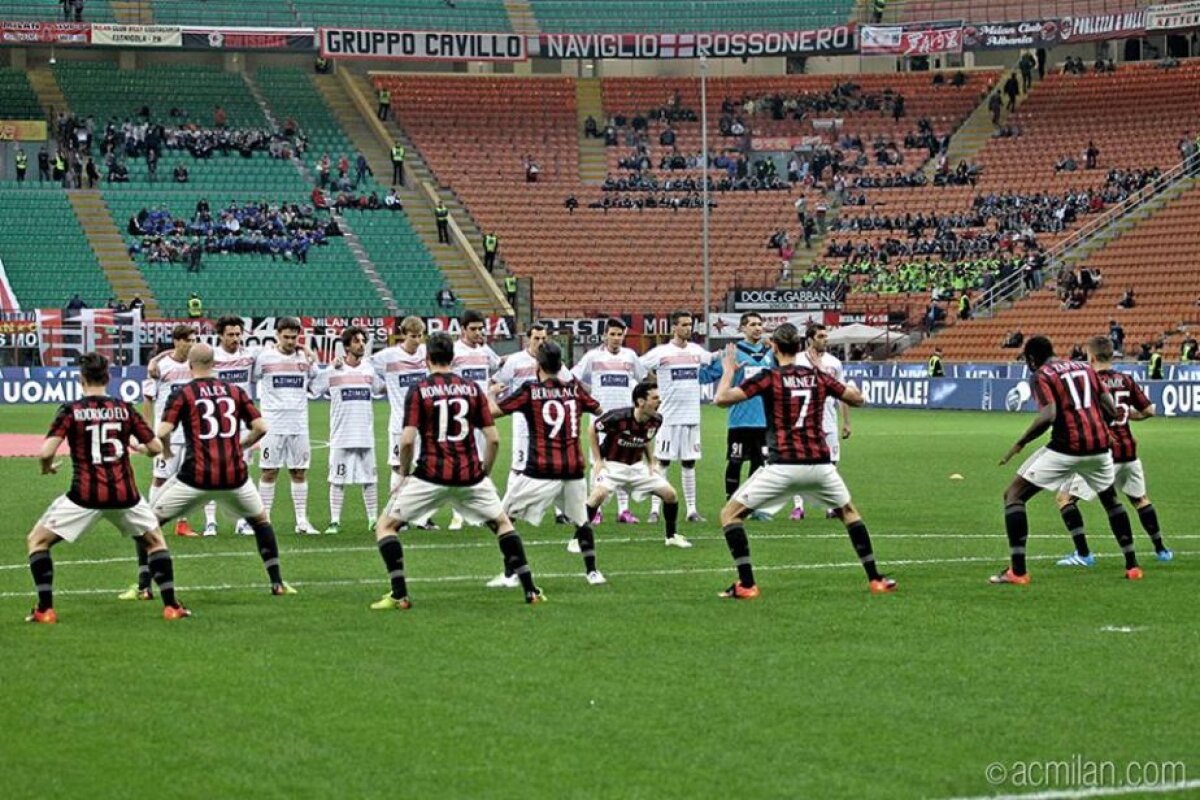 VIDEO+FOTO Și noi am "mușcat-o": cei care au executat "Haka" în tricourile lui AC Milan erau, de fapt, actori