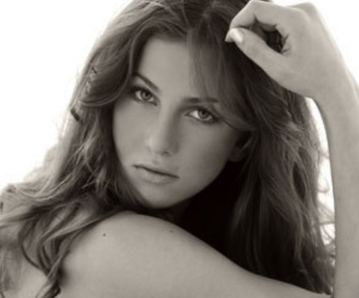 GALERIE FOTO Ea este cea mai frumoasă iubită a unui fotbalist din Germania » Cum arată cele mai sexy 10