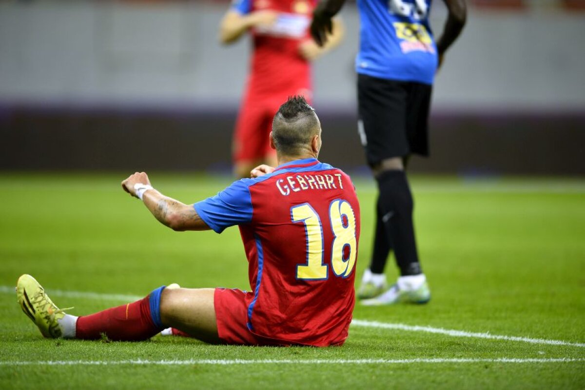 VIDEO+FOTO Succes lejer » Steaua n-a avut nicio problemă cu Viitorul, 3-0, și așteaptă un pas greșit al Astrei