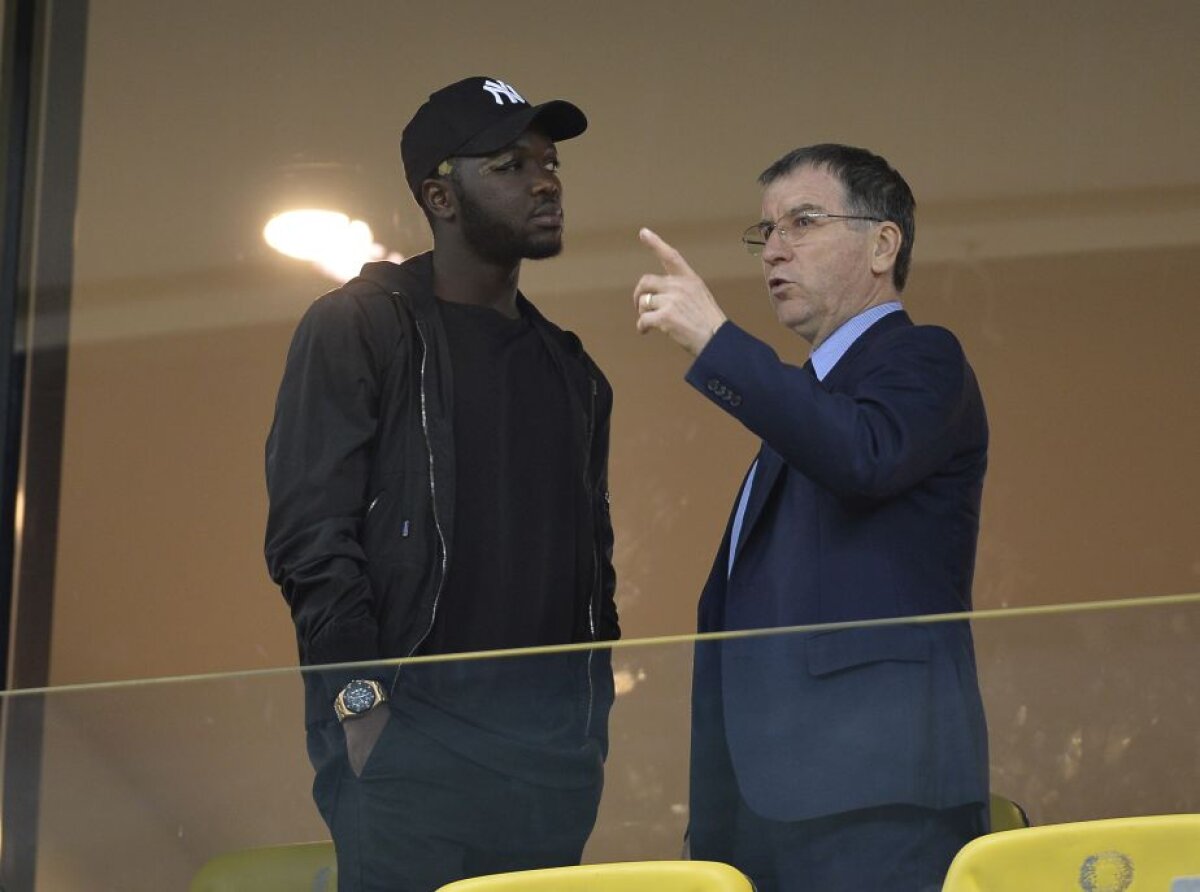 GALERIE FOTO Primele imagini cu Muniru după operație » Fotbalistul a venit la meciul cu Viitorul