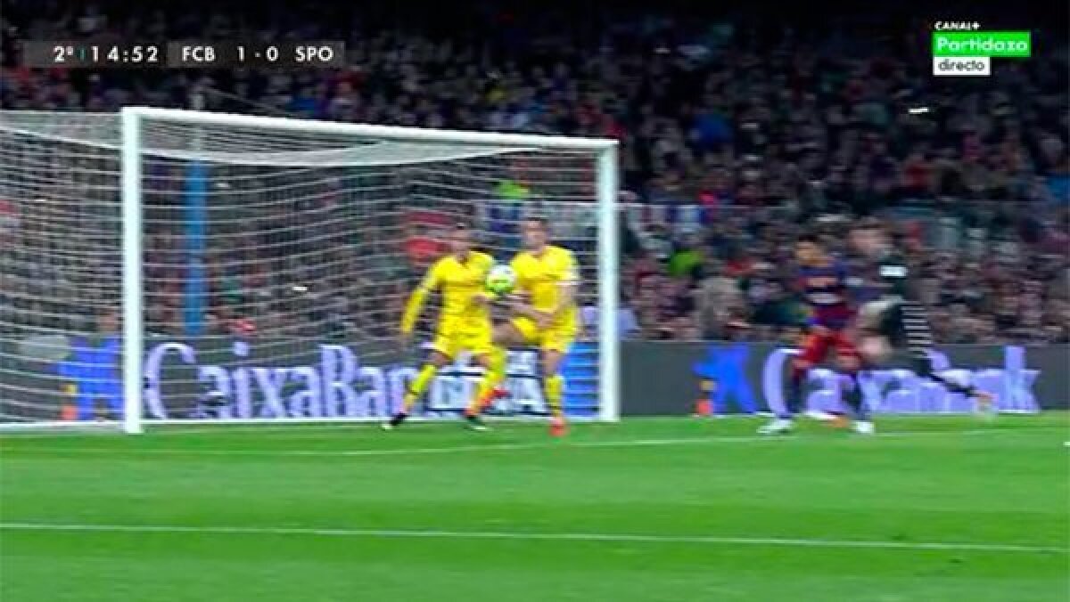 7 faze controversate la Barça - Sporting Gijon 6-0 » Două penalty-uri din cele 3 au fost acordate corect