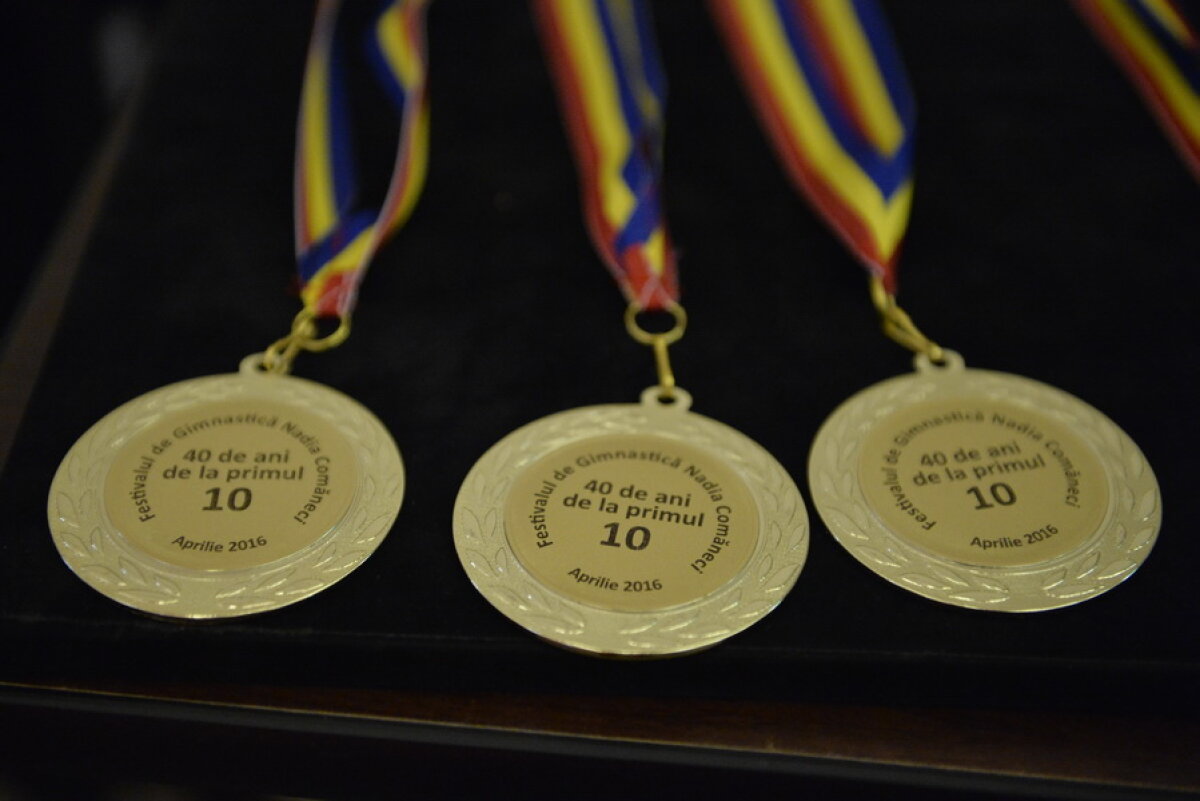 GALERIE FOTO 40 de ani de la Perfect 10 » Nadia a venit la București pentru a marca acasă împlinirea a 4 decenii de la miraculoasa Olimpiadă canadiană