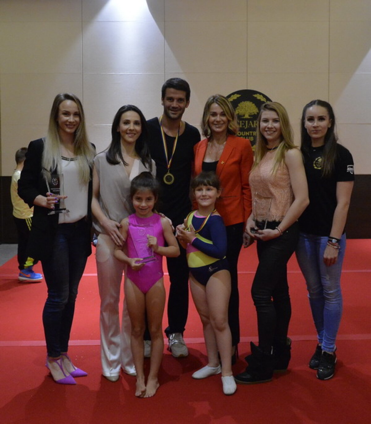 GALERIE FOTO 40 de ani de la Perfect 10 » Nadia a venit la București pentru a marca acasă împlinirea a 4 decenii de la miraculoasa Olimpiadă canadiană