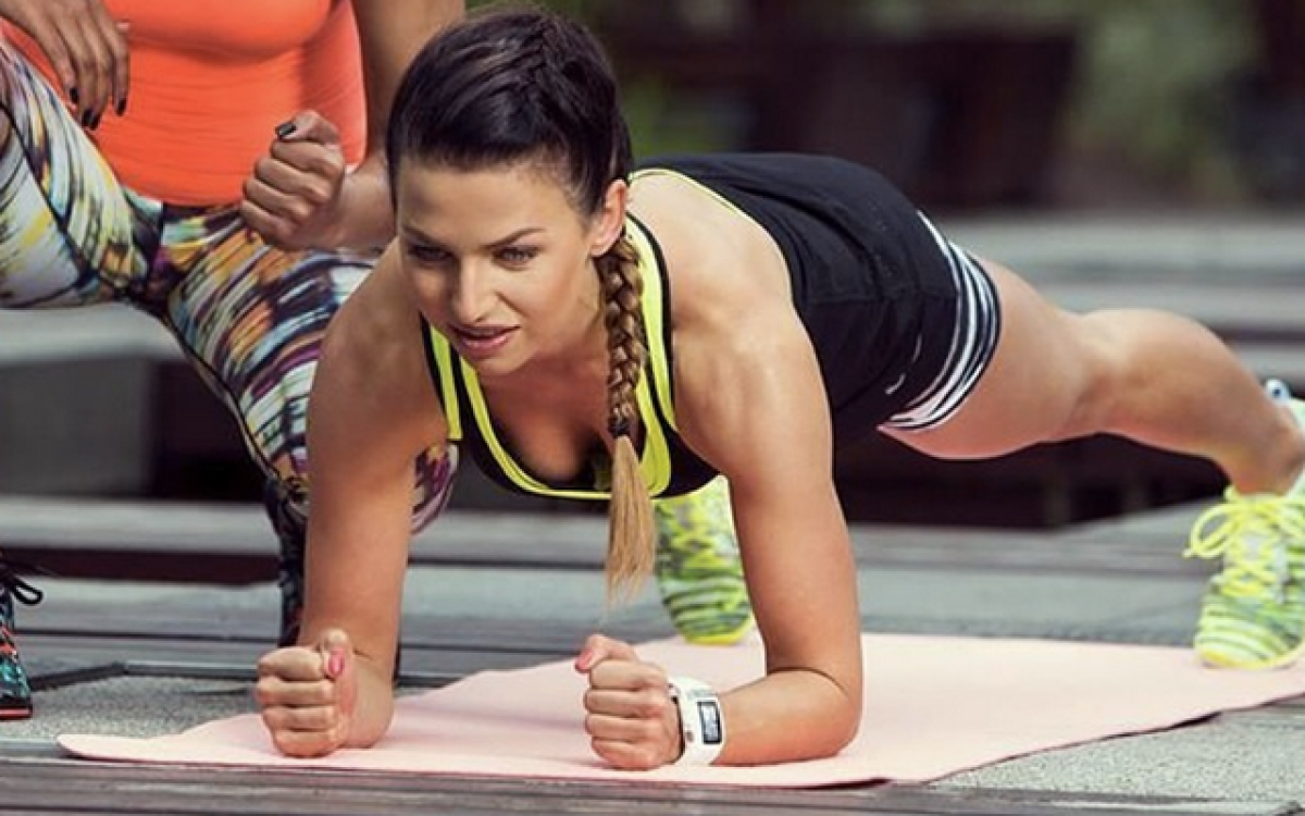 FOTO Anna lui Lewa » Golgeterul lui Bayern își împarte nopțile tot cu o sportivă