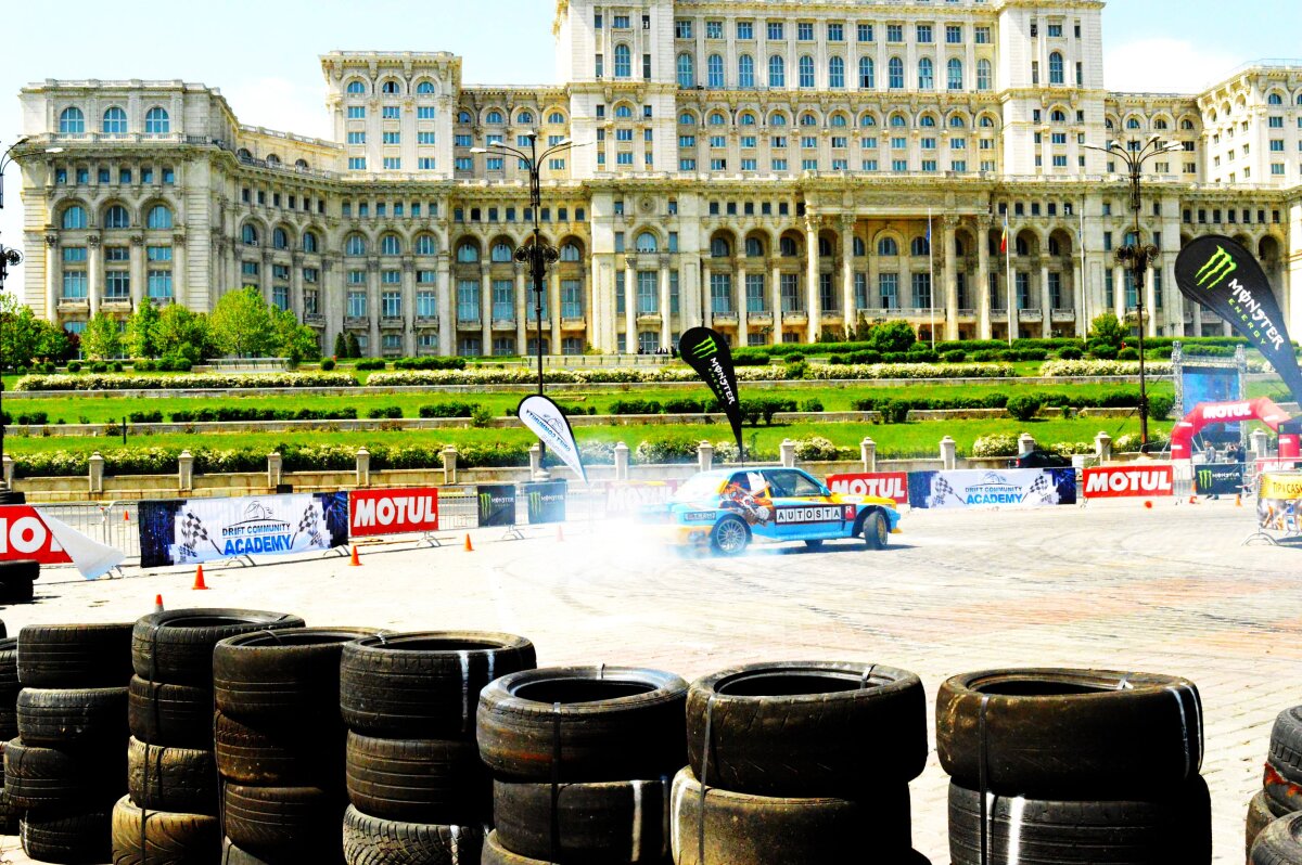 GALERIE FOTO  Driftul, la primul eveniment ca sport oficial » Care au fost cei mai buni români la International Grand Prix 