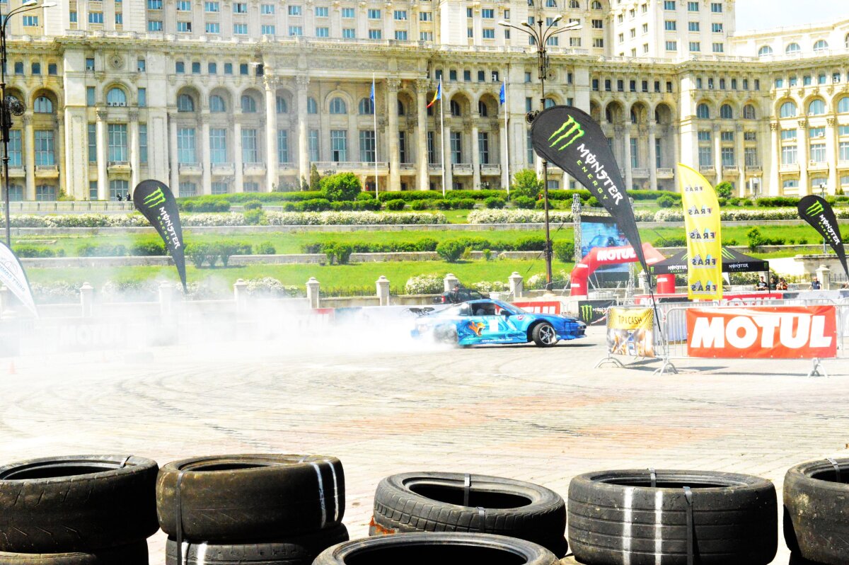 GALERIE FOTO  Driftul, la primul eveniment ca sport oficial » Care au fost cei mai buni români la International Grand Prix 