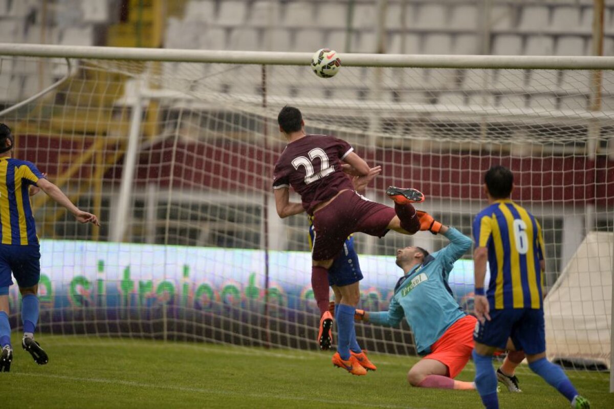 VIDEO + FOTO Rapid - Dunărea Călărași 1-0 » Giuleștenii revin pe primul loc în Seria 1