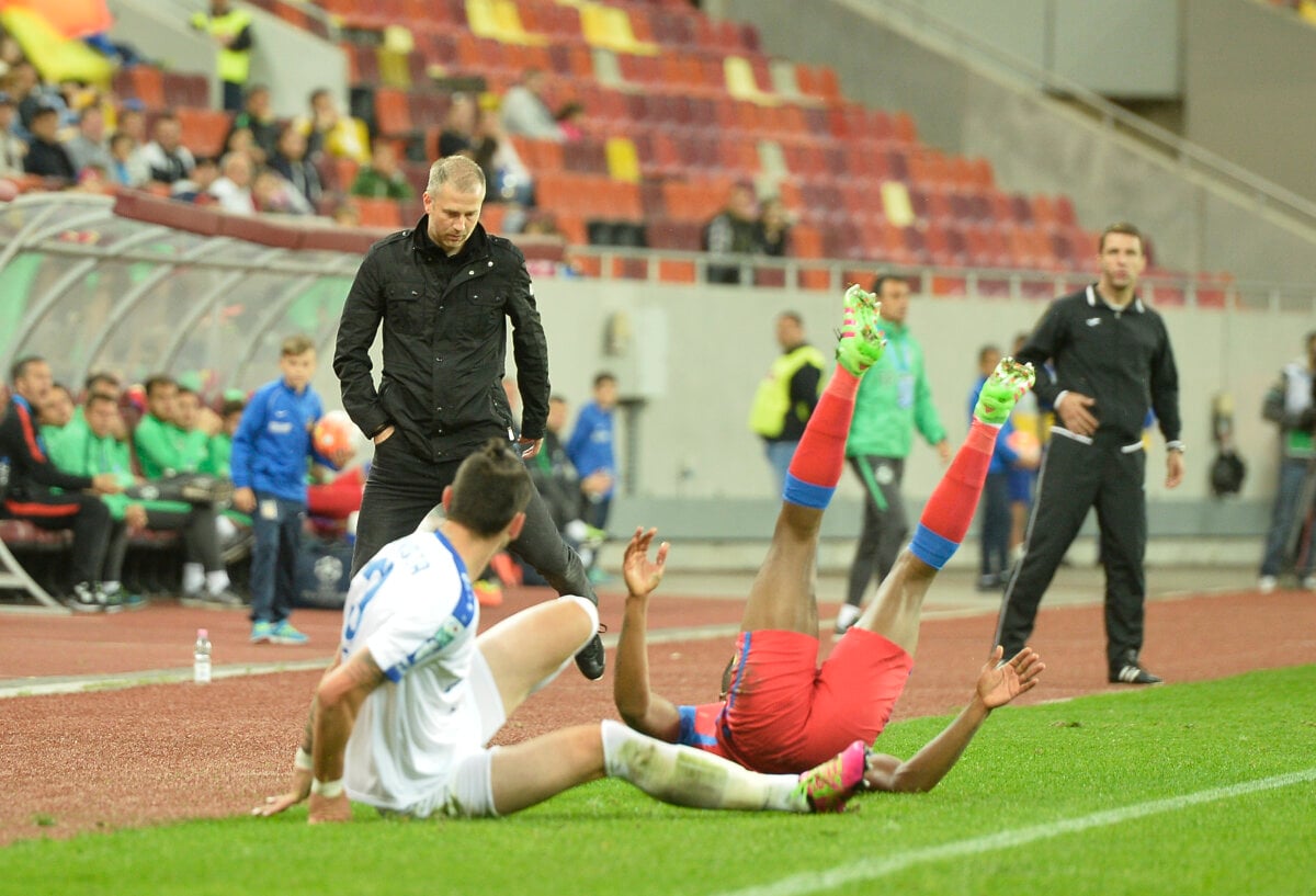 FOTO și VIDEO » ADIO titlu pentru Steaua! Formația roș-albastră a remizat, 1-1, cu Pandurii, iar Astra e, matematic, noua campioană!