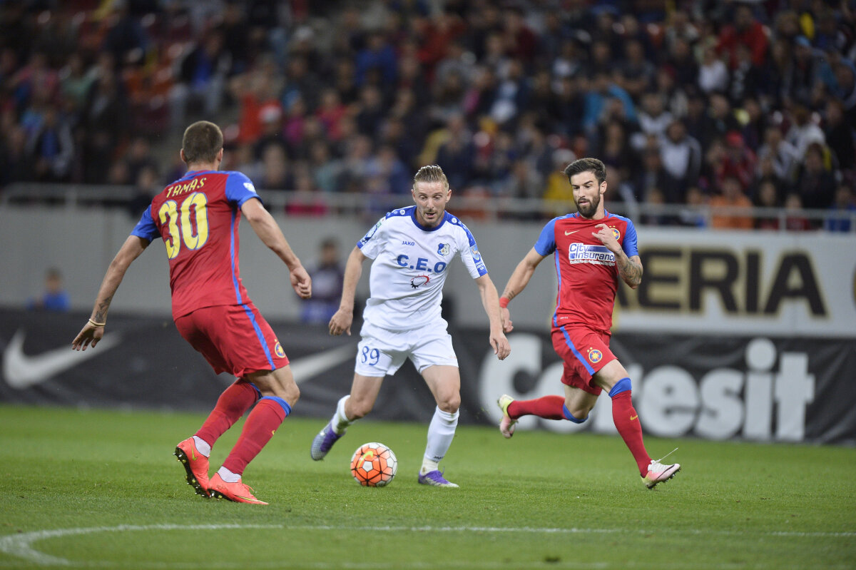 FOTO și VIDEO » ADIO titlu pentru Steaua! Formația roș-albastră a remizat, 1-1, cu Pandurii, iar Astra e, matematic, noua campioană!