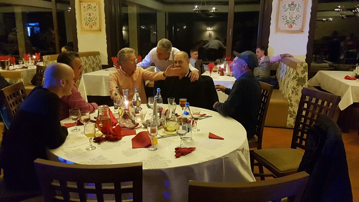 VIDEO + FOTO "Fiara" Lăcătuș a uimit pe toată lumea! Prestație de excepție ca și cântăreț la Cheile Grădiștei