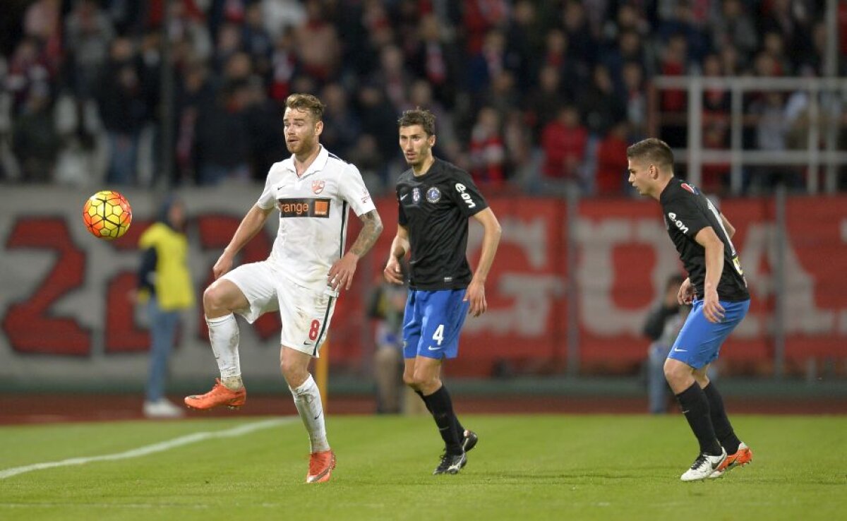 VIDEO+FOTO Ploaie de goluri în "Ștefan cel Mare" » Dinamo și Viitorul au remizat în ultima etapă din play-off, scor 3-3