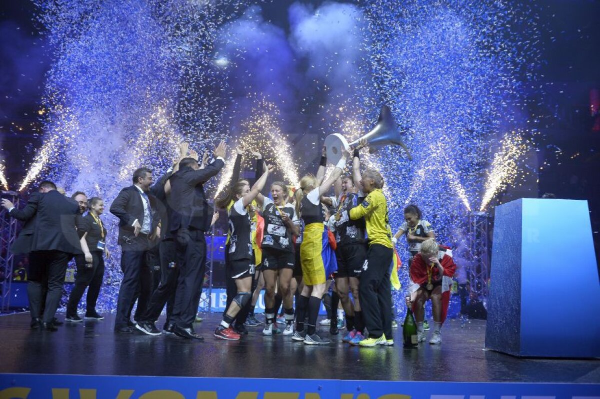 GALERIE FOTO Imagini superbe de la premierea fetelor de la CSM București după câștigarea Ligii Campionilor