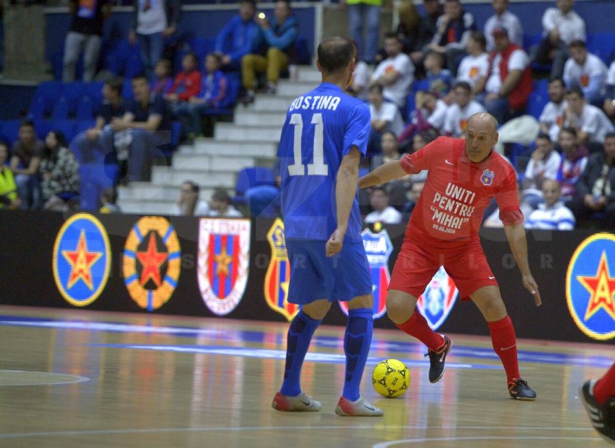 VIDEO+FOTO Steaua 2006 a învins greu legendele din 1986 în meciul caritabil pentru Neșu » Peluza Sud a făcut spectacol!