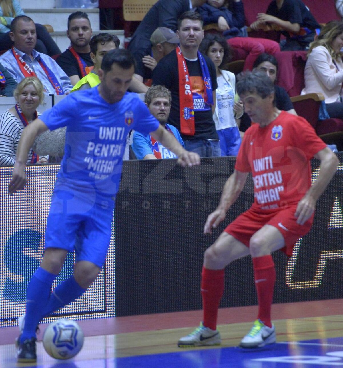 VIDEO+FOTO Steaua 2006 a învins greu legendele din 1986 în meciul caritabil pentru Neșu » Peluza Sud a făcut spectacol!