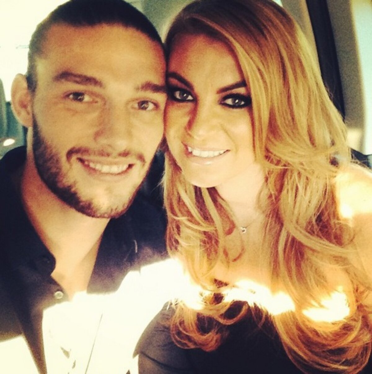 "Am crezut că glumește!" » Ce i-a propus iubita lui Andy Carroll: "Nu vrei să spargem bolul ăla de sticlă?!"