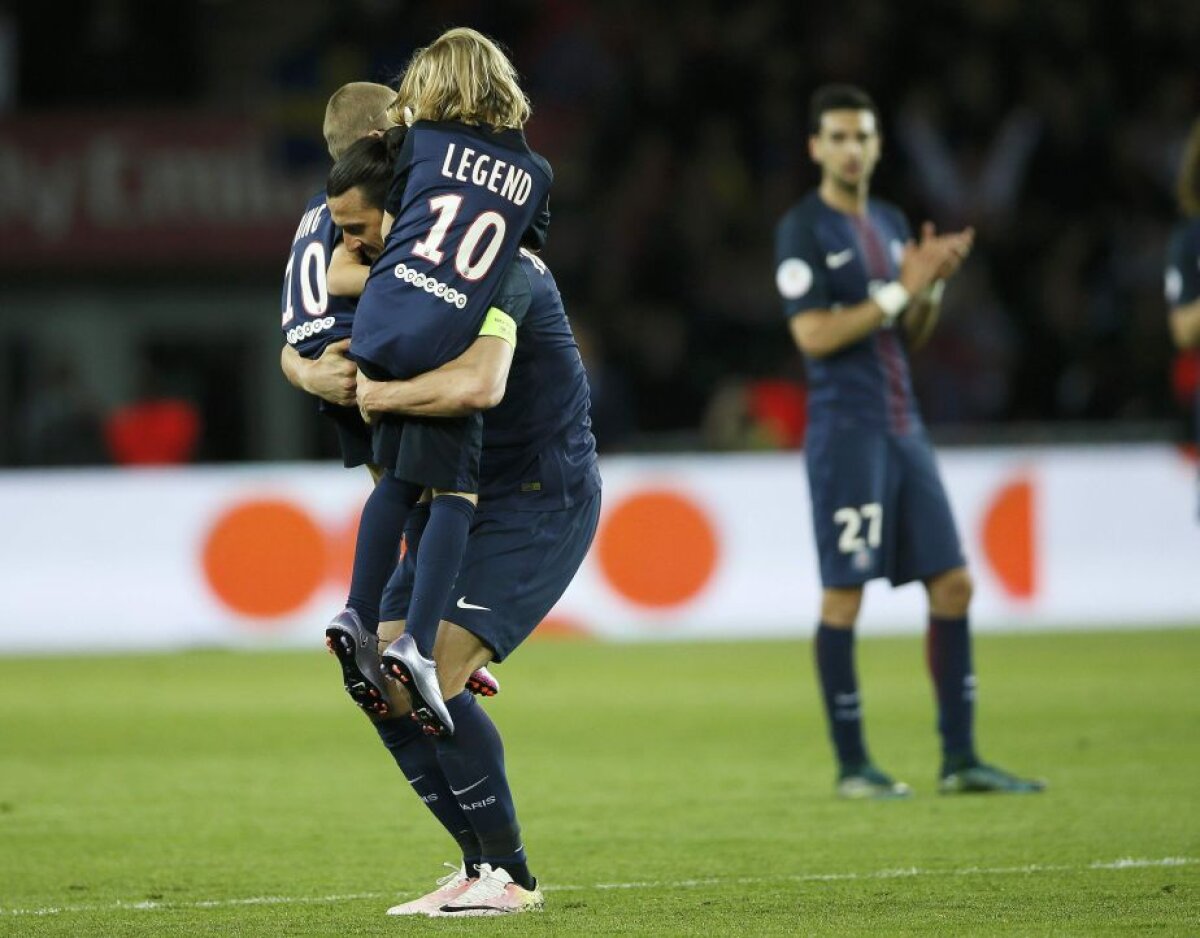 VIDEO+FOTO Ovații pentru legendă » Ibrahimovici a reușit o ”dublă”, iar arbitrul a întrerupt meciul în minutul 10 pentru a fi aplaudat la ultima apariție în Ligue 1