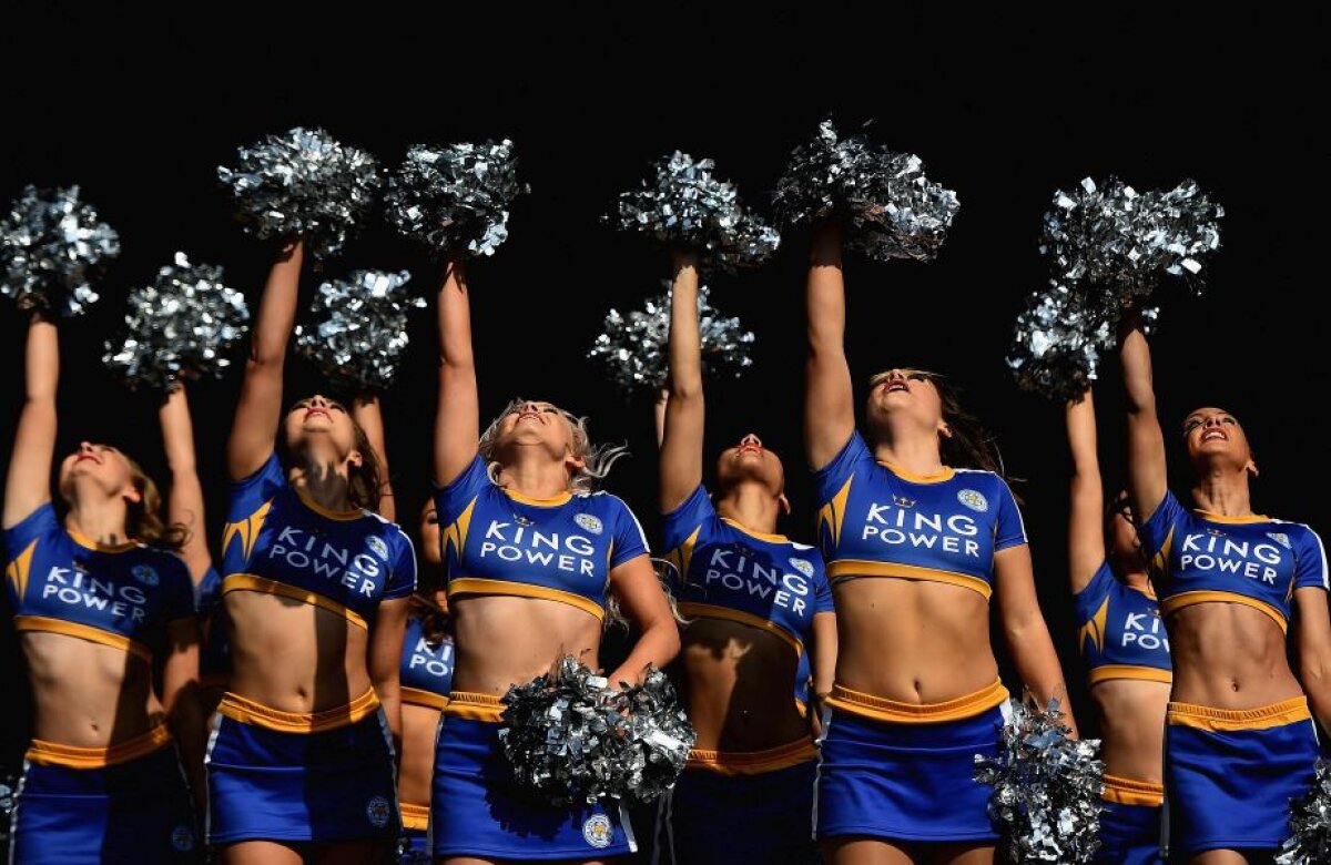 GALERIE FOTO și VIDEO Muzică, majorete și trofeul Premier League » Ranieri&Co au celebrat primul titlu din istorie printr-o festivitate grandioasă  