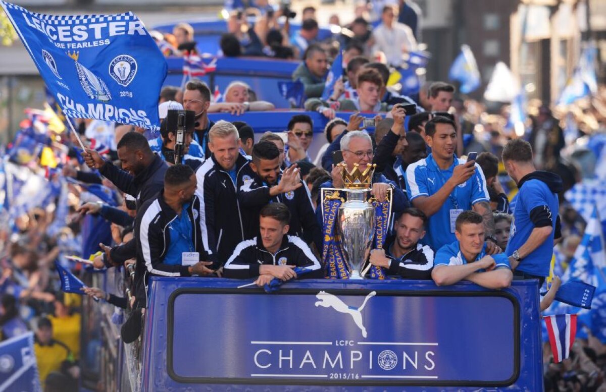 GALERIE FOTO și VIDEO Muzică, majorete și trofeul Premier League » Ranieri&Co au celebrat primul titlu din istorie printr-o festivitate grandioasă  