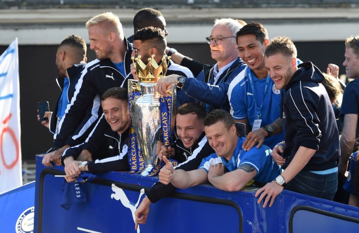 GALERIE FOTO și VIDEO Muzică, majorete și trofeul Premier League » Ranieri&Co au celebrat primul titlu din istorie printr-o festivitate grandioasă  