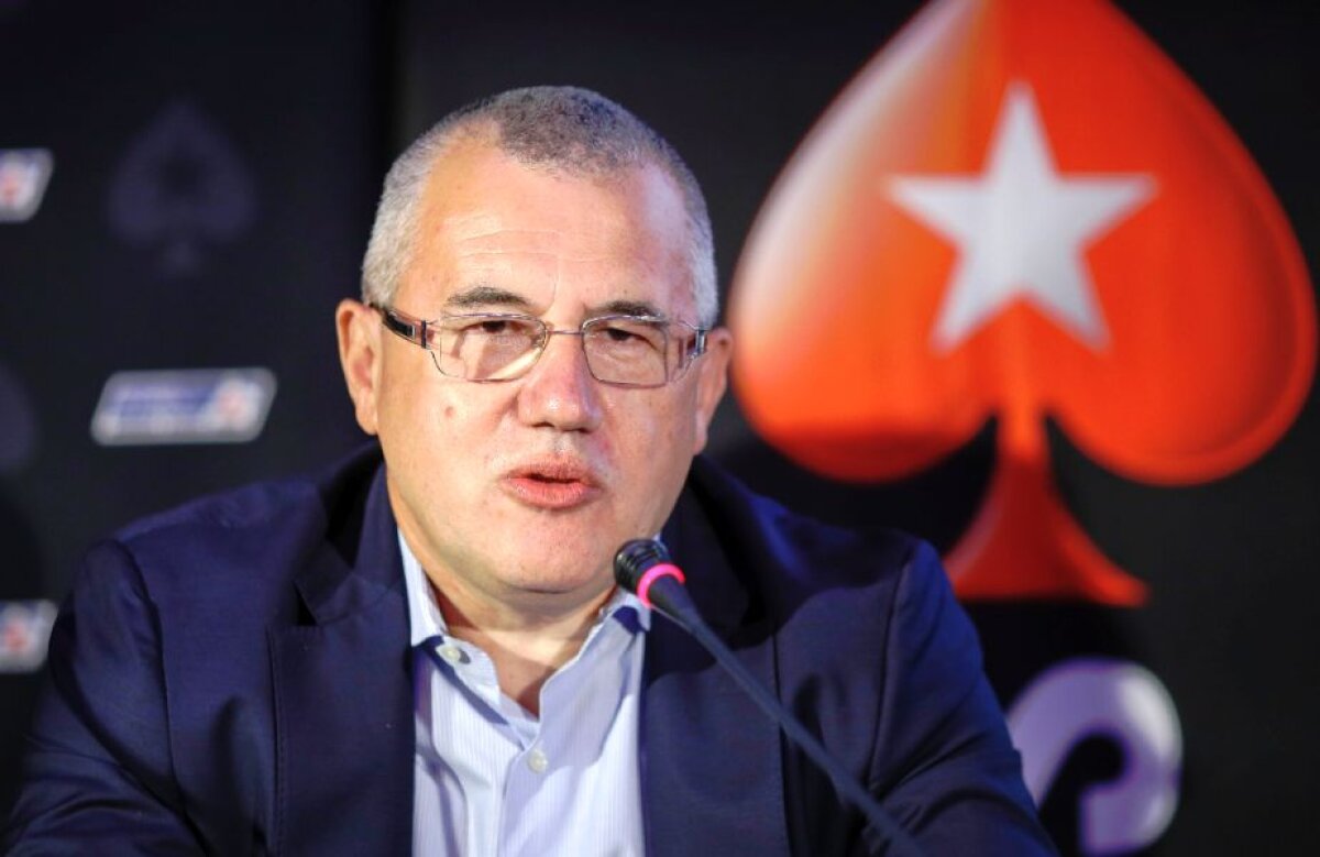 Daniel Negreanu: "În două luni poți ajunge să faci bani din poker"