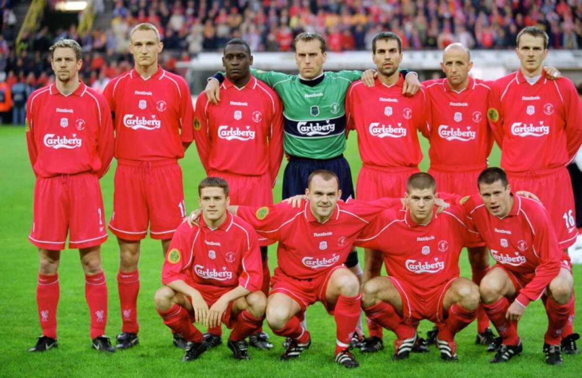 FOTO Liverpool și istoria finalelor dramatice » În 2001, "cormoranii" au învins revelația competiției după un meci nebun, în care Contra a fost integralist