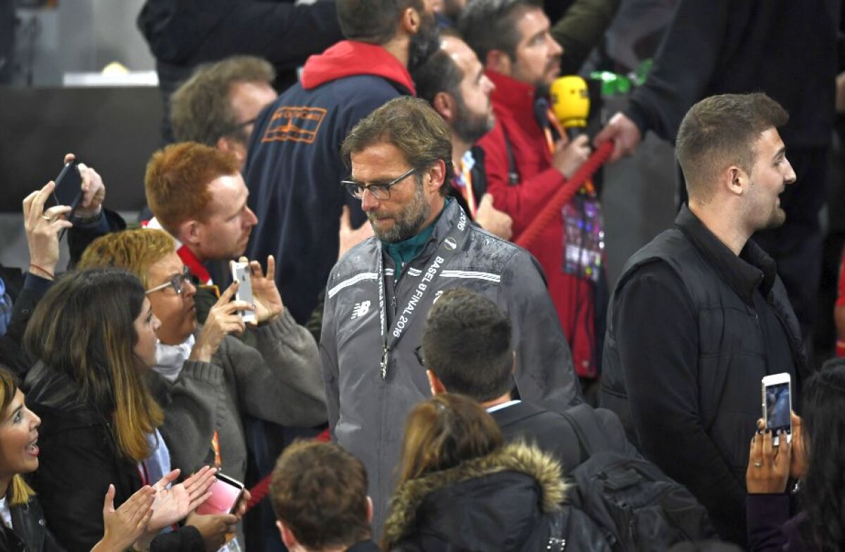 FOTO Bucuria spaniolilor și lacrimile englezilor » Cum a sărbătorit Sevilla câștigarea EL + Reacția lui Klopp de la final