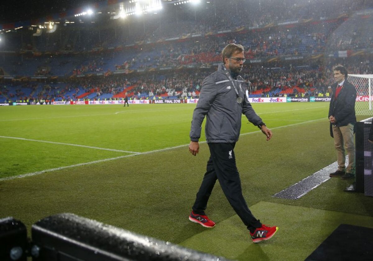 FOTO Bucuria spaniolilor și lacrimile englezilor » Cum a sărbătorit Sevilla câștigarea EL + Reacția lui Klopp de la final