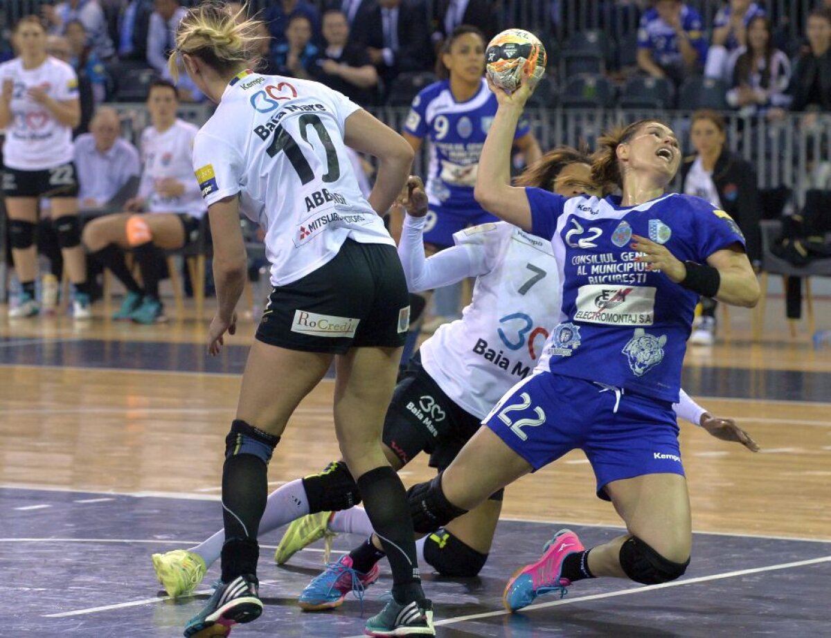 FOTO CSM București e în finala Cupei României la handbal feminin » Campioana Europei a jucat de la egal la egal cu HCM Baia Mare