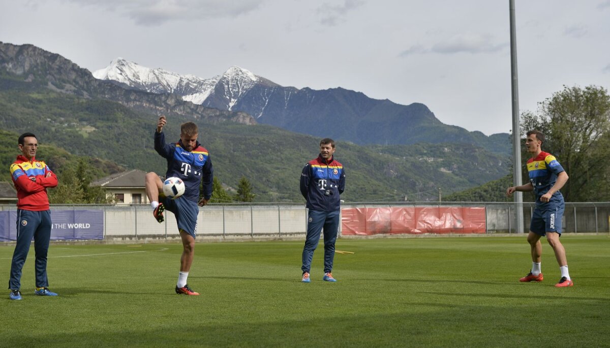 FOTO A doua zi de cantonament » Cele mai tari imagini surprinse de fotoreporterul Gazetei, Raed Krishan