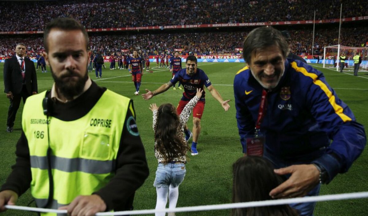 GALERIE FOTO Imagini senzaționale cu fotbaliștii Barcelonei sărbătorind alături de copiii lor