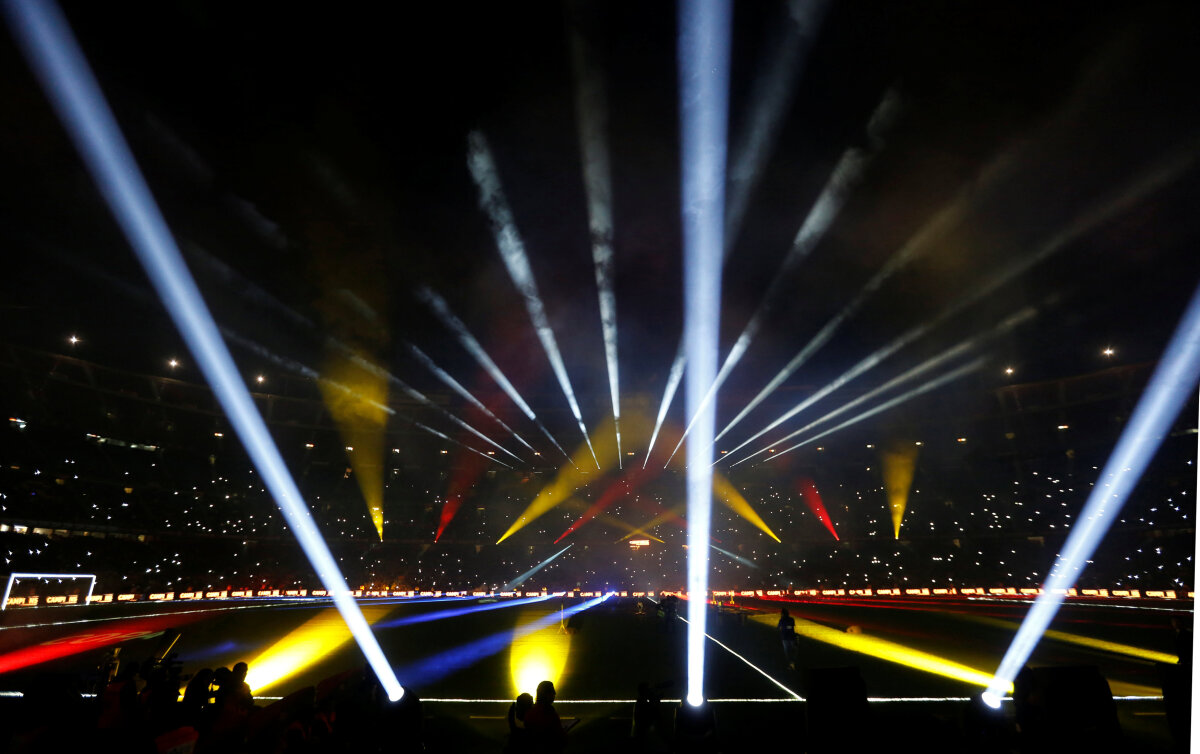 VIDEO + FOTO Foc de artificii pe Camp Nou în fața a 50.000 de spectatori pentru a sărbători dubla campionat+cupă » De ce au lipsit Messi și Suarez