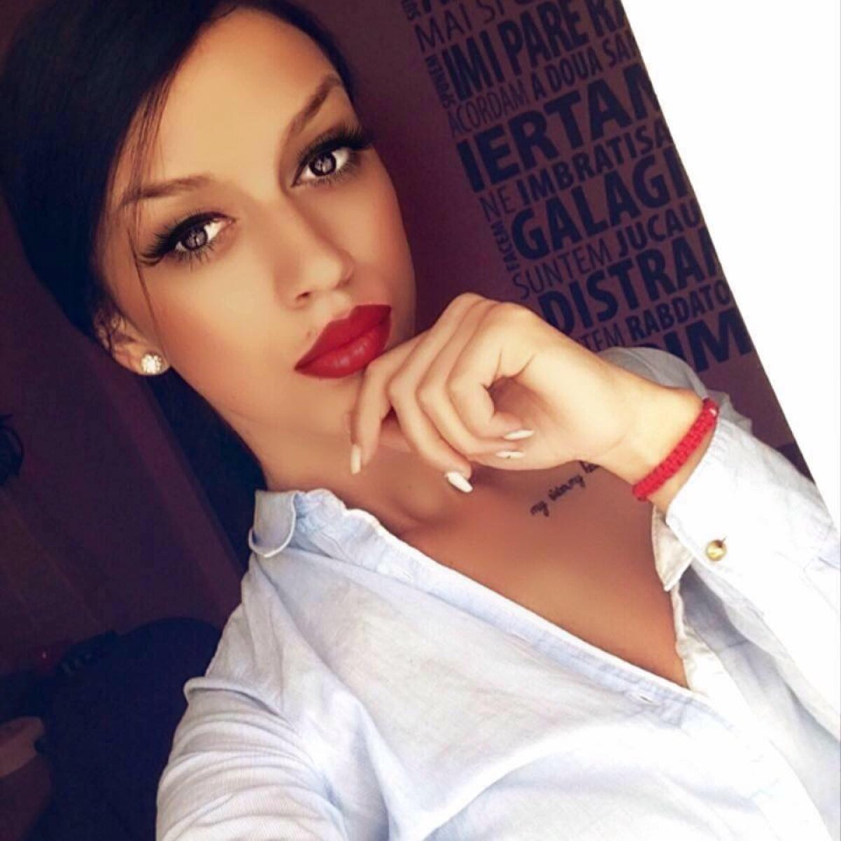 GALERIE FOTO Ea e cea mai înfocată fană a eroului Rapidului!