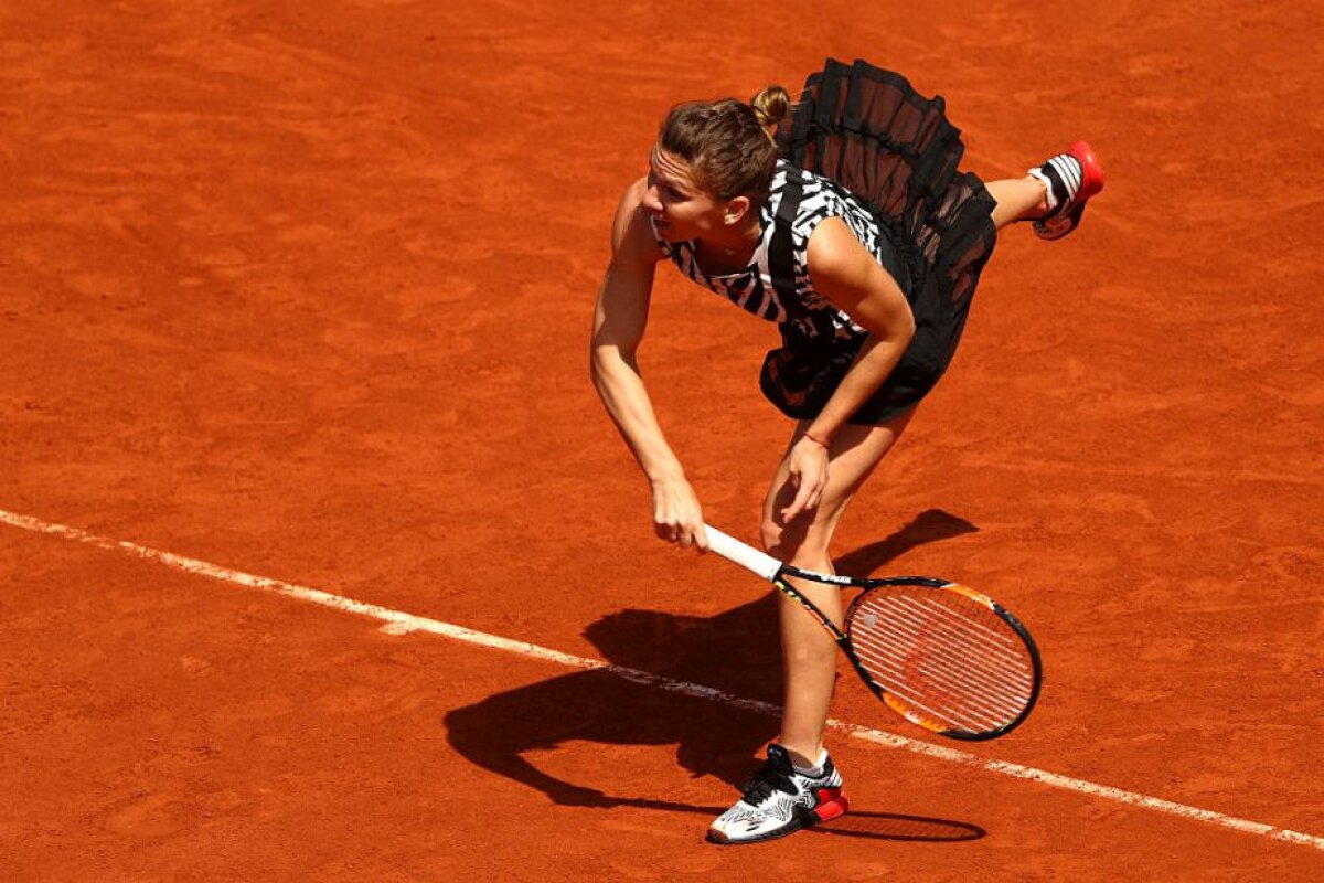 Simona Halep s-a calificat în turul 3 de la Roland Garros și a fost intervievată de Ilie Năstase » Își cunoaște următoarea adversară