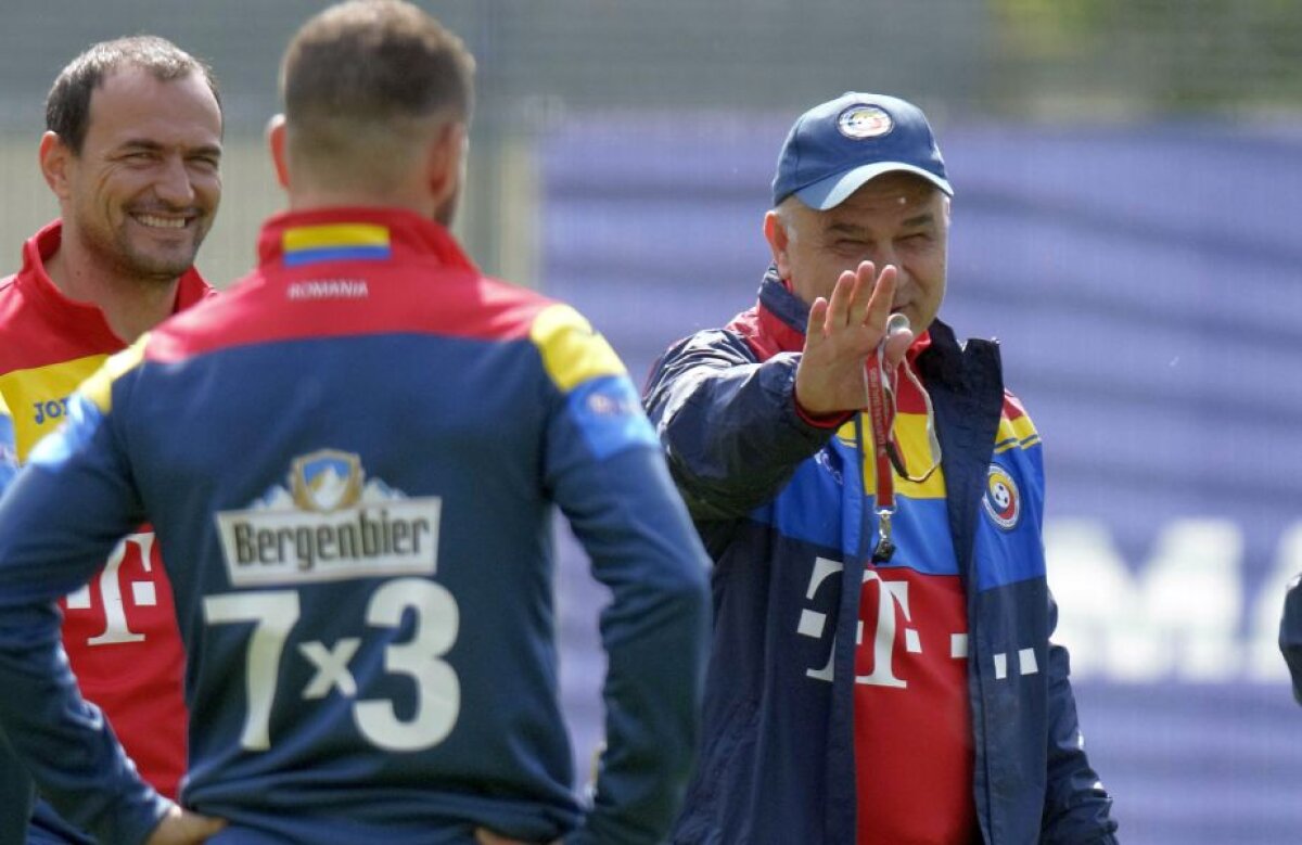 Corespondență GSP din St. Vincent (Italia) » Verdict în scandalul banderola: Iordănescu a renunțat la voturi și a ales liderul fără a se consulta cu vestiarul. "Raț să fie sănătos!"