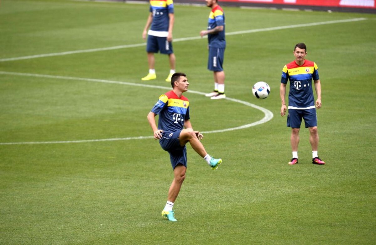 GALERIE FOTO Relaxare și zâmbete la antrenamentul echipei naționale de azi 