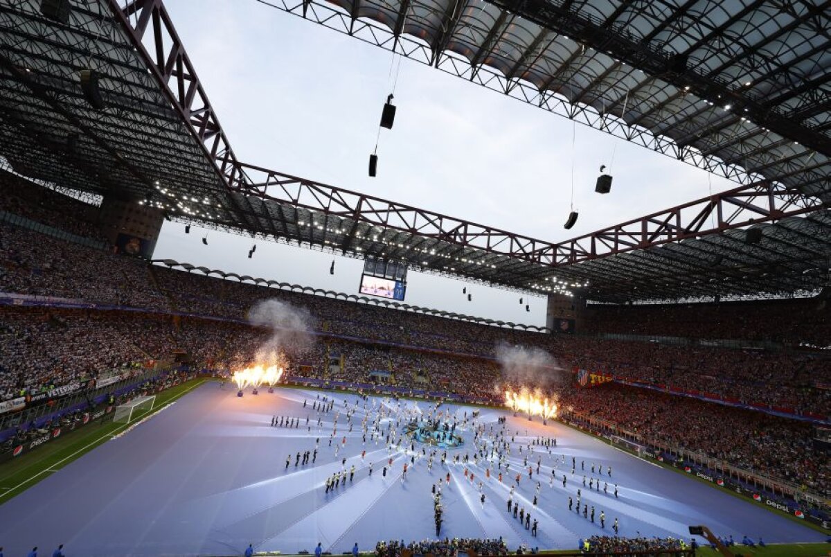 GALERIE FOTO Spectacol total pe San Siro, la finala Ligii Campionilor! Peluzele, Alicia Keys și Andrea Bocelli au dat recitaluri