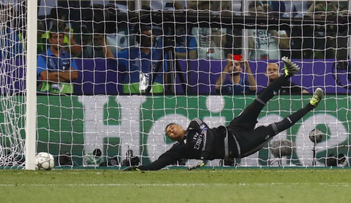 GALERIE FOTO 50 de imagini spectaculoase de la FINALA UEFA CHAMPIONS LEAGUE! Real Madrid ridică din nou trofeul