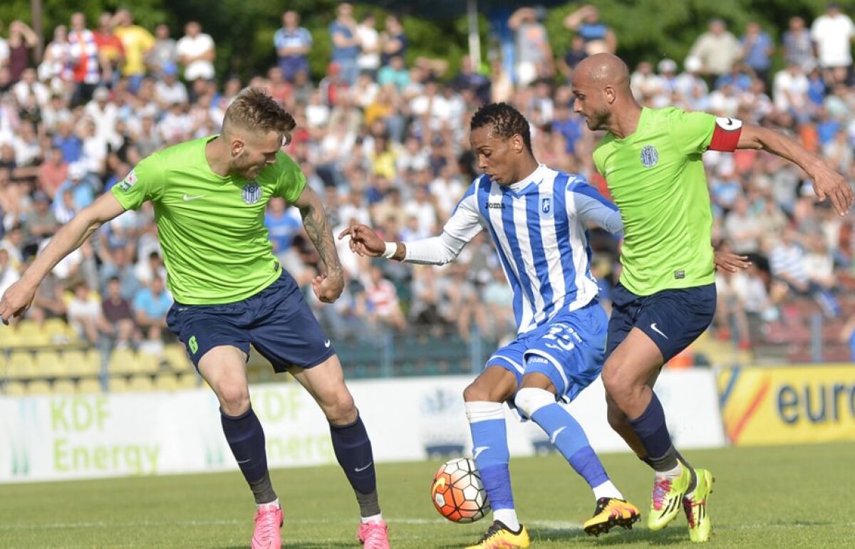 GALERIE FOTO S-a tras cortina peste sezonul 2015-2016 din Liga 1! Întoarcere dramatică de scor la Timișoara » Cine merge în Europa League, cine retrogradează și cine joacă barajul 