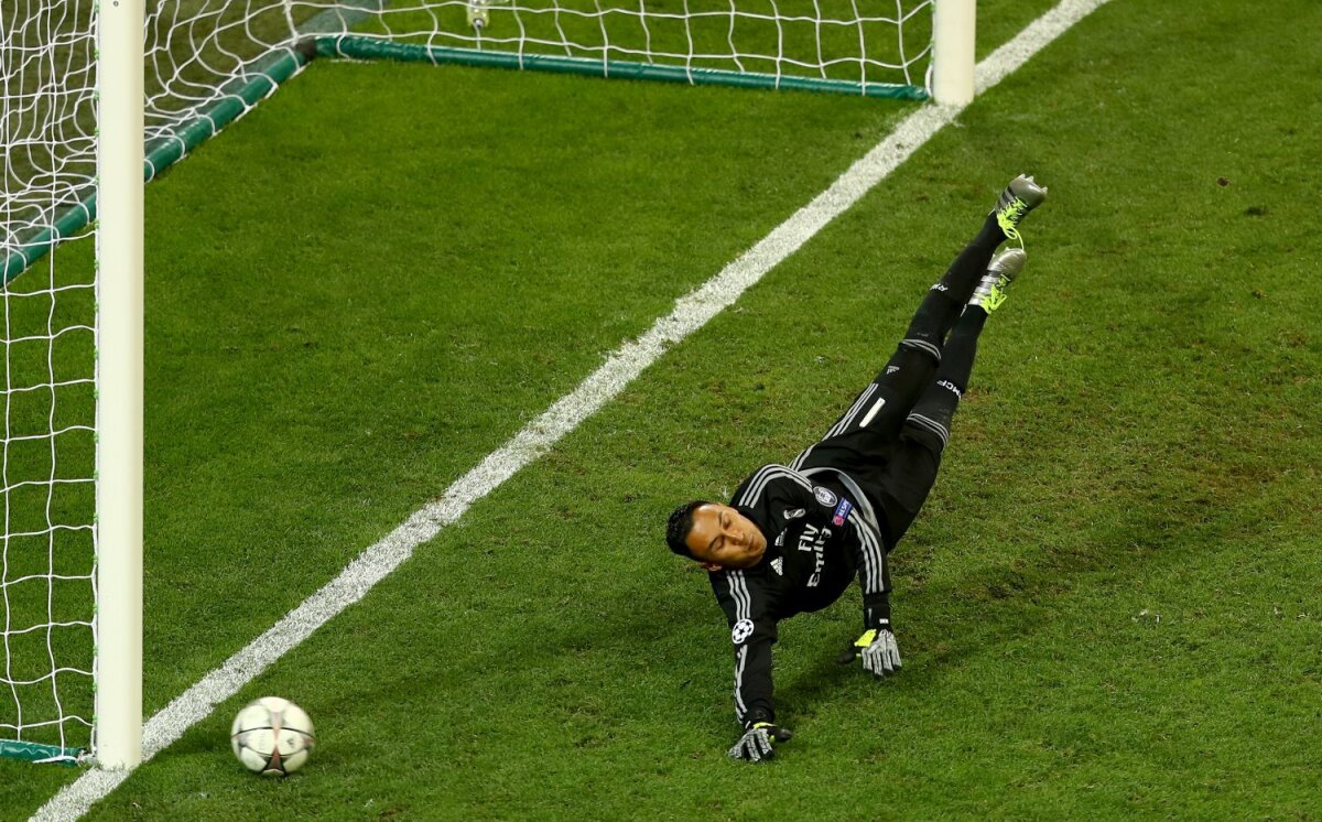 FOTO Final de poveste madrilenă » Lacrimile lui Juanfran vs. bucuria lui Ronaldo și Ramos