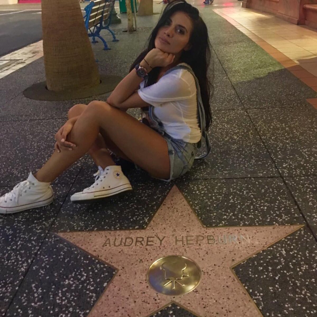 GALERIE FOTO Cum arată femeia care îi face viața grea lui Alex Maxim » Ea îl va consola după ce acesta nu a prins lotul de EURO