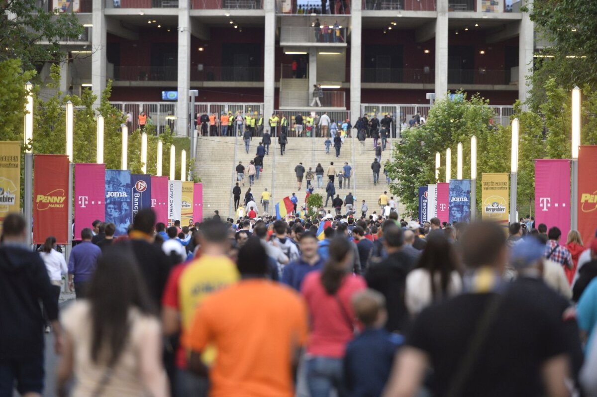 FOTO România noastră! 30.000 de suporteri au creat o atmosferă senzațională la amicalul tricolorilor cu Georgia