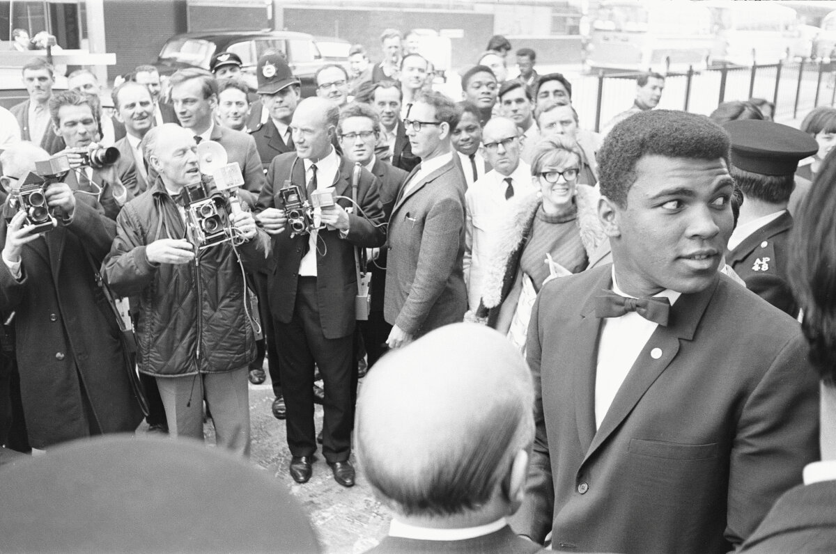 GALERIE FOTO Cele mai tari imagini din cariera lui Muhammad Ali » Fotografii memorabile pe care nu le-ai mai văzut