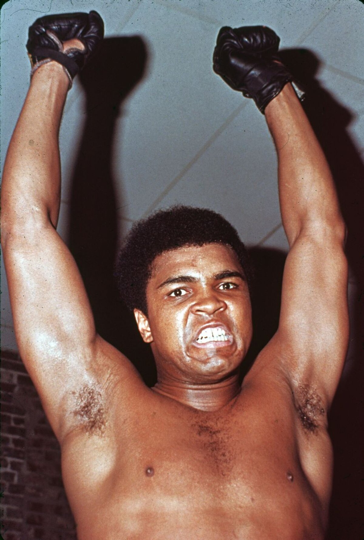 GALERIE FOTO Cele mai tari imagini din cariera lui Muhammad Ali » Fotografii memorabile pe care nu le-ai mai văzut