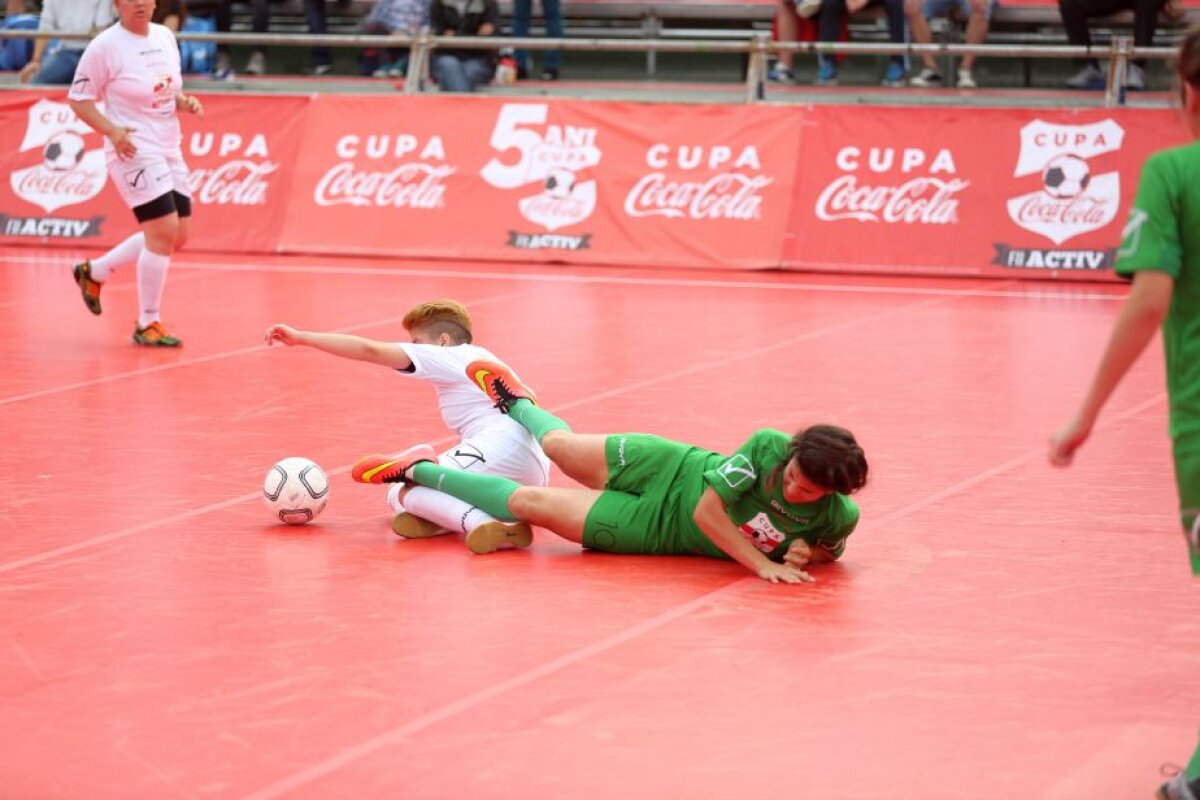 GALERIE FOTO Cupa Coca-Cola și-a desemnat finalistele » Campioana en-titre luptă în continuare pentru titlu