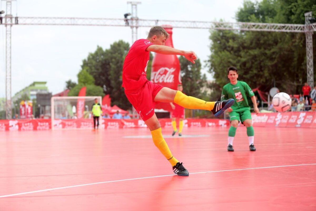 GALERIE FOTO Cupa Coca-Cola și-a desemnat finalistele » Campioana en-titre luptă în continuare pentru titlu