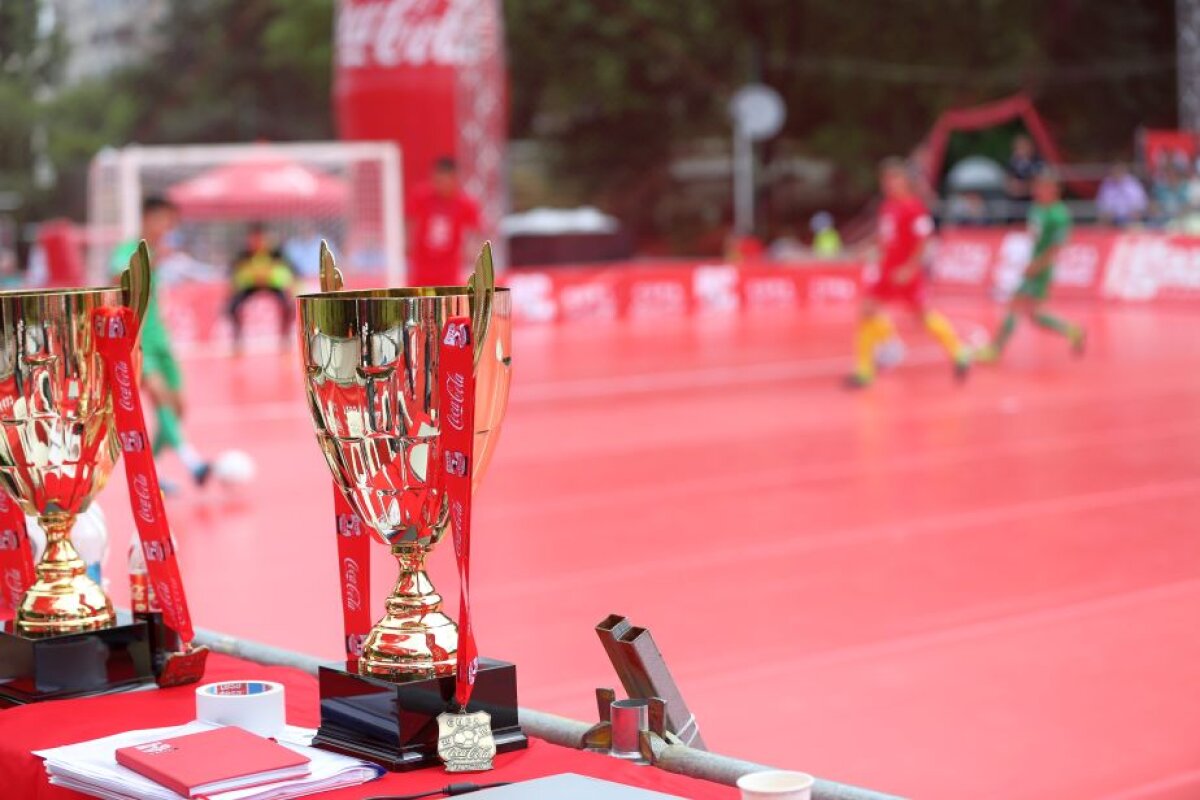 GALERIE FOTO Cupa Coca-Cola și-a desemnat finalistele » Campioana en-titre luptă în continuare pentru titlu